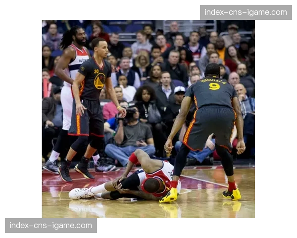 运动科学前沿：智能绷带实时监测球员肌肉负荷，预防伤病成新焦点